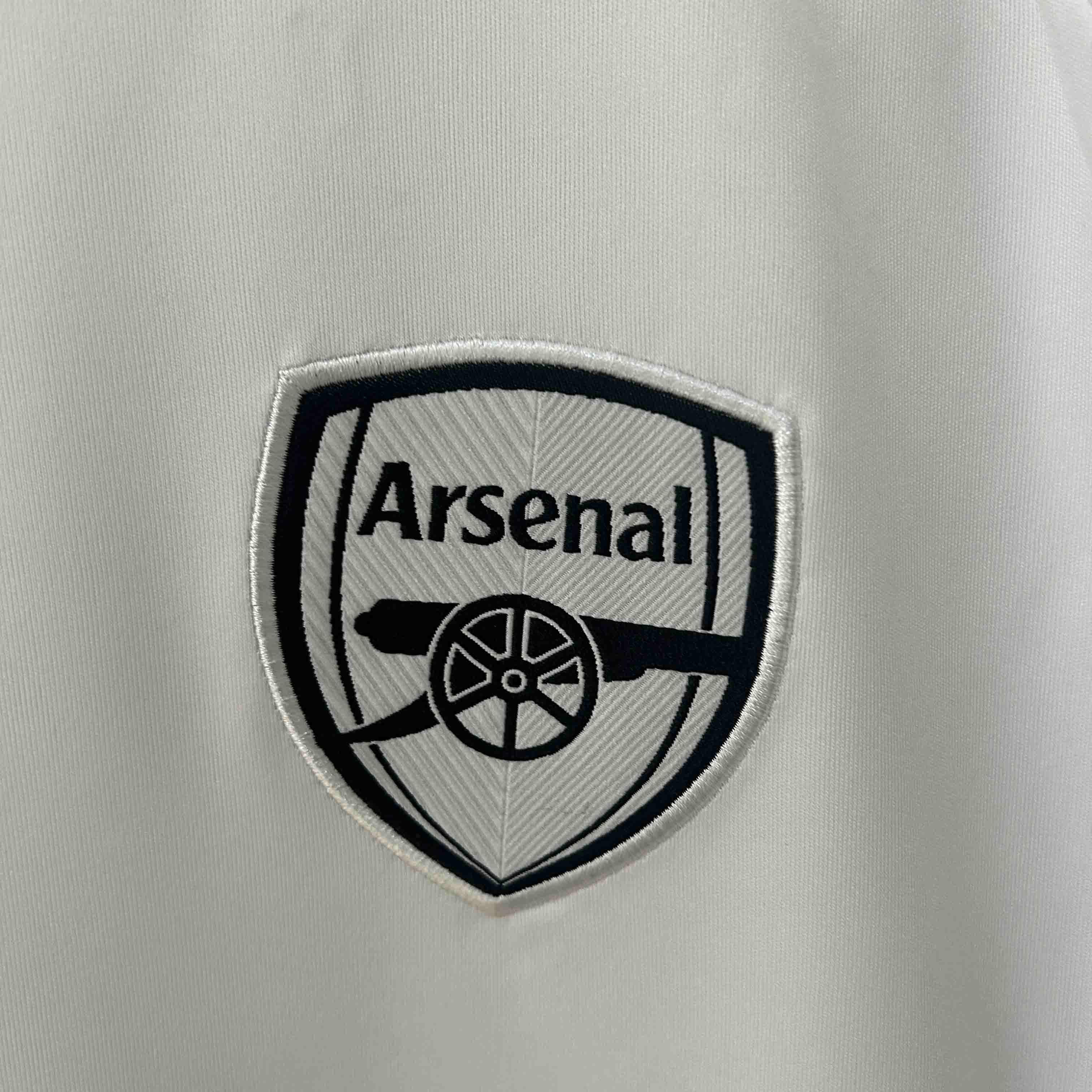 Maillot Arsenal concept 2025-26