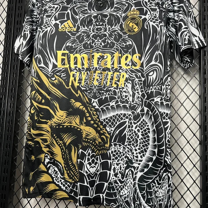 Maillot Real Madrid foot concept 2024 2025