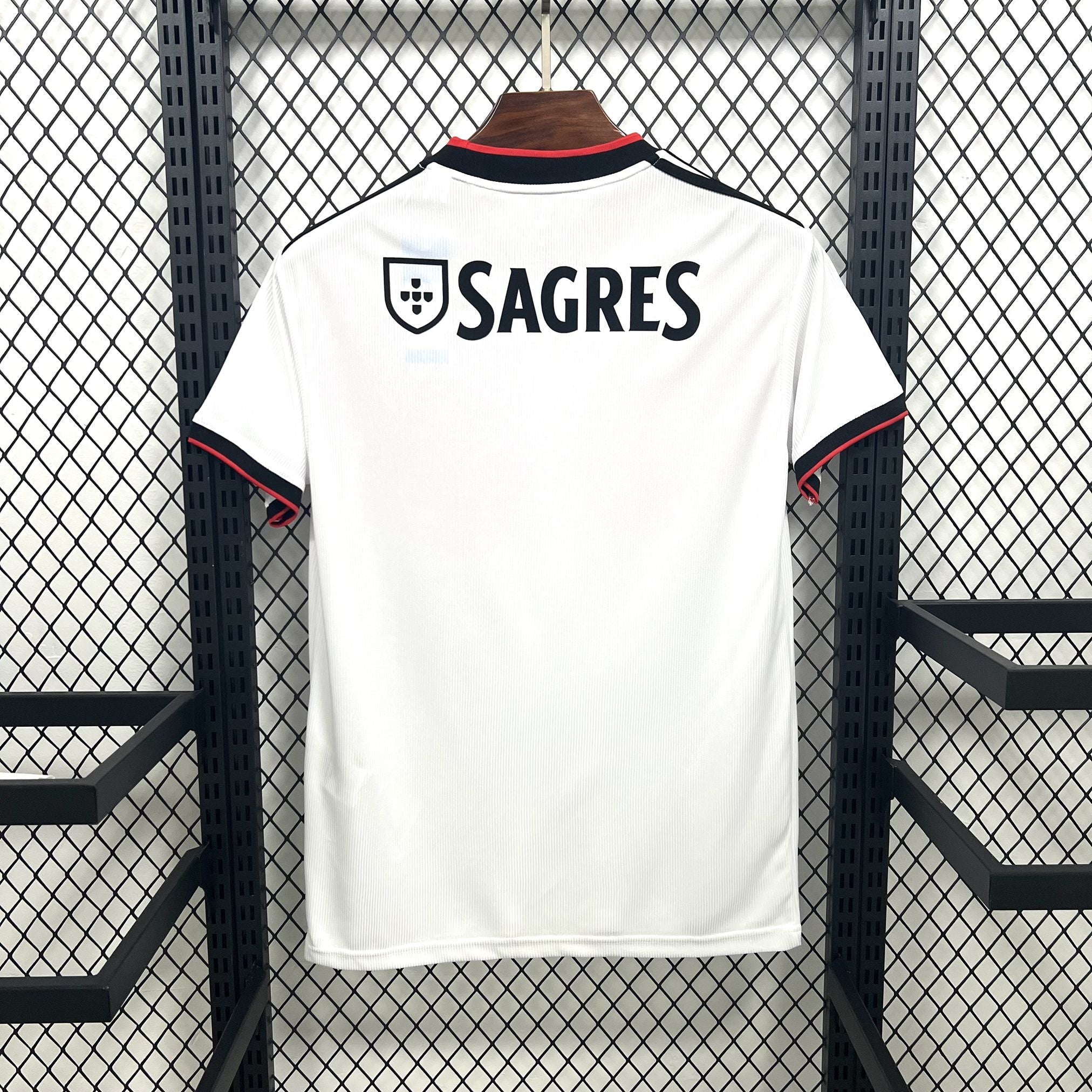 Maillot Benfica concept 2026-27
