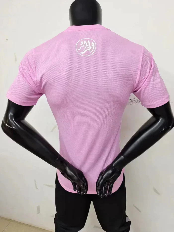 Maillot Algérie saison 2023-2024 édition spéciale rose