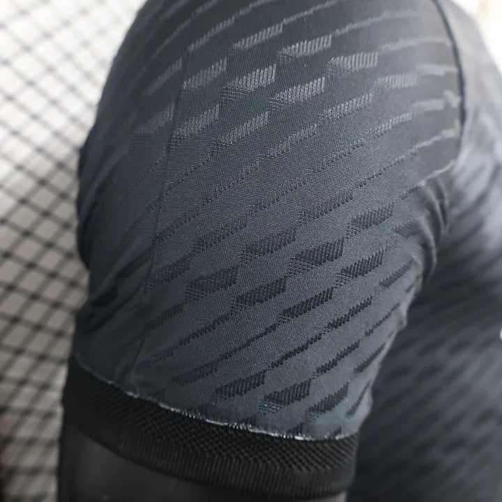 Maillot Real Madrid foot Y3 noir 2024 2025