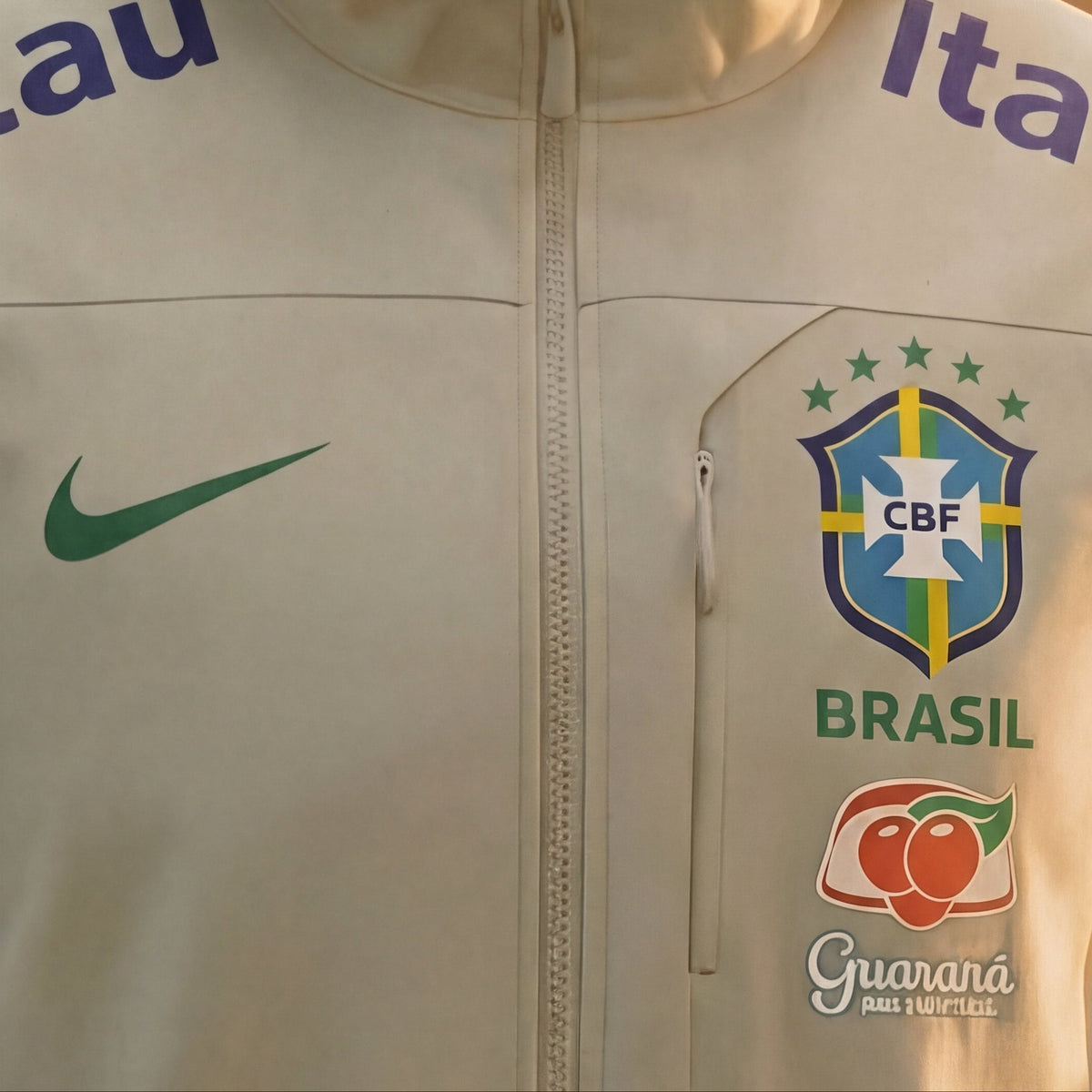 VESTE DU BRÉSIL BEIGE 2025/2026